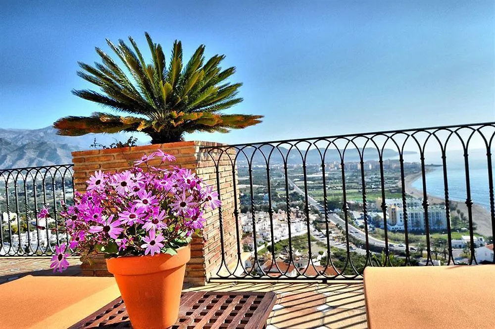 ***  Welcome Inn Nerja Guest House Luxury Bed & Breakfast Spain
