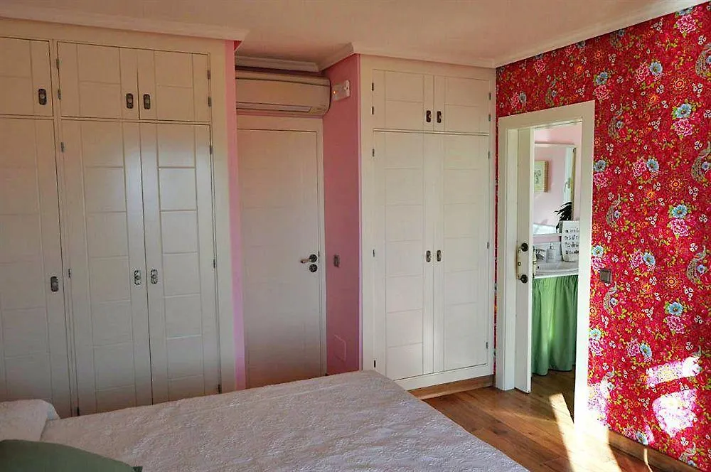 Welcome Inn Nerja Guest House Luxury Bed & Breakfast